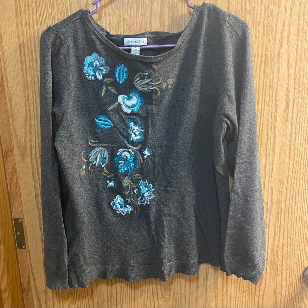 Charter Club Embroidered Floral Sweater Size Large